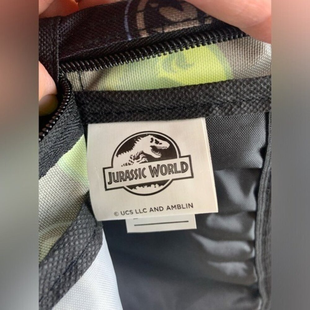 Dinosaur‎ Bundle Maximus Rex Crewneck Sweatshirts Sz 7 & Jurassic World Backpack - Picture 8 of 12